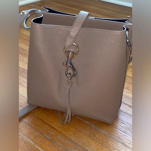 Rebecca Minkoff Megan Shoulder Bag Beige - Picture 5 of 16